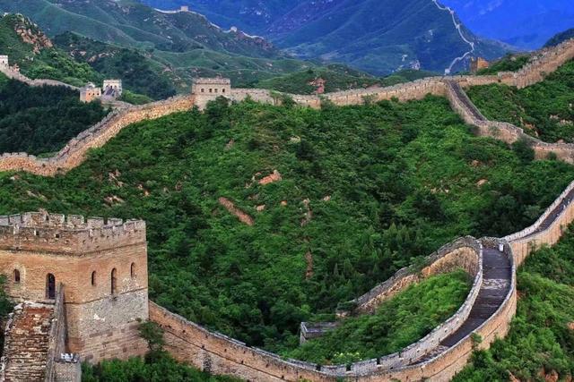 世界十大标志性建筑除了巴黎圣母院一座座都是人类的建筑巅峰(图4)