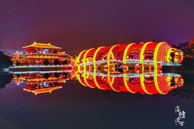 我国六大仿古建筑第一名每天有众多明星去网友：都是坑爹景区(图2)